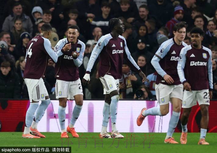 11连胜创历史！维拉2-1逆转切尔西 奇兵双响+绝杀