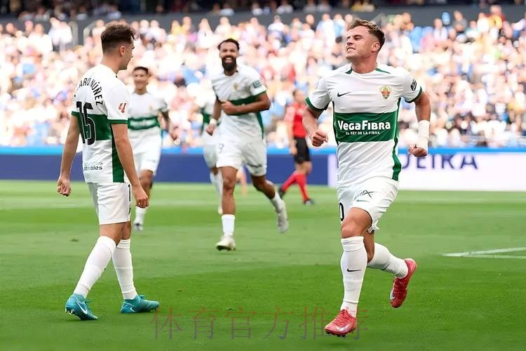 贝蒂斯和罗马有意免签伊斯科 已同门德斯对话 贝蒂斯和罗马有意免签伊斯科 已同门德斯对话